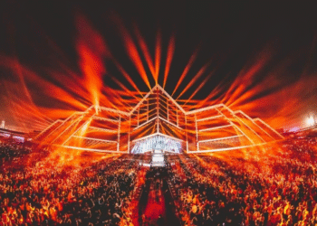 أكبر مهرجان موسيقي في السعودية يعود للعاصمة مدل بيست ساوندستورم 2025: انطلاقة جديدة ونجوم عالميون