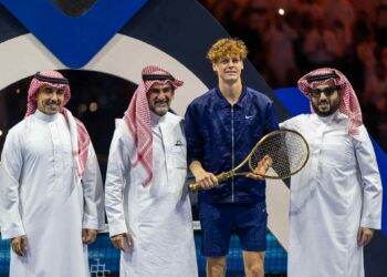 بحضور تركي آل الشيخ… سينر يحافظ على لقبه ويتوَّج بطلاً لبطولة “2025 Six Kings Slam” في موسم الرياض