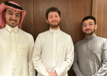 ثلاثة طلاب سعوديين يفوزون بمنحة رودس المرموقة للدراسات العليا في جامعة أكسفورد