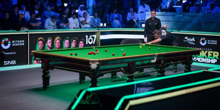 انطلاق بطولة موسم الرياض للسنوكر 2025 بحضور جماهيري كبير ومنافسات عالية المستوى