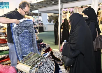 انطلاق معرض الليالي الرمضانية للتسوق في جدة