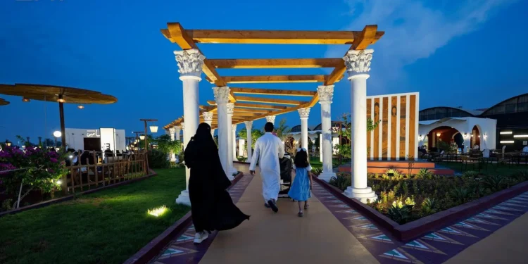 الأجواء والطبيعة يعززان مكانة الطائف وجهةً صيفيةً جاذبةً