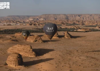 العلا.. حين تتنافس الأرض والسماء على إبهار الزائر