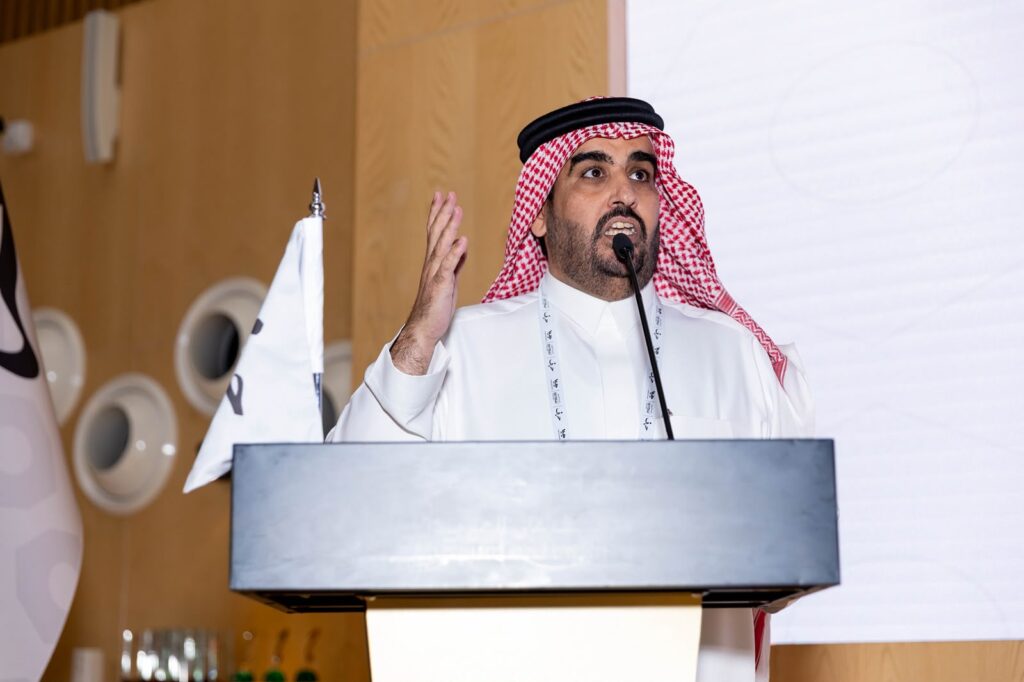الشاعر جعفر القحطاني
